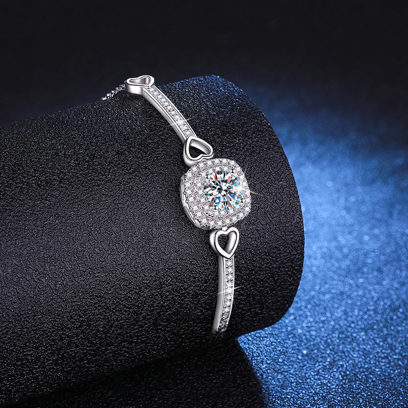 Bracelet Luxury 925 Sterling Silver Moissanite Heart Design Adjustable Chain Bracelet with 1 Carat Center Stone