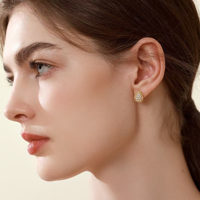 Earrings - Minimalist 925 Sterling Silver Moissanite Teardrop Stud Earrings with 18K Gold Plating